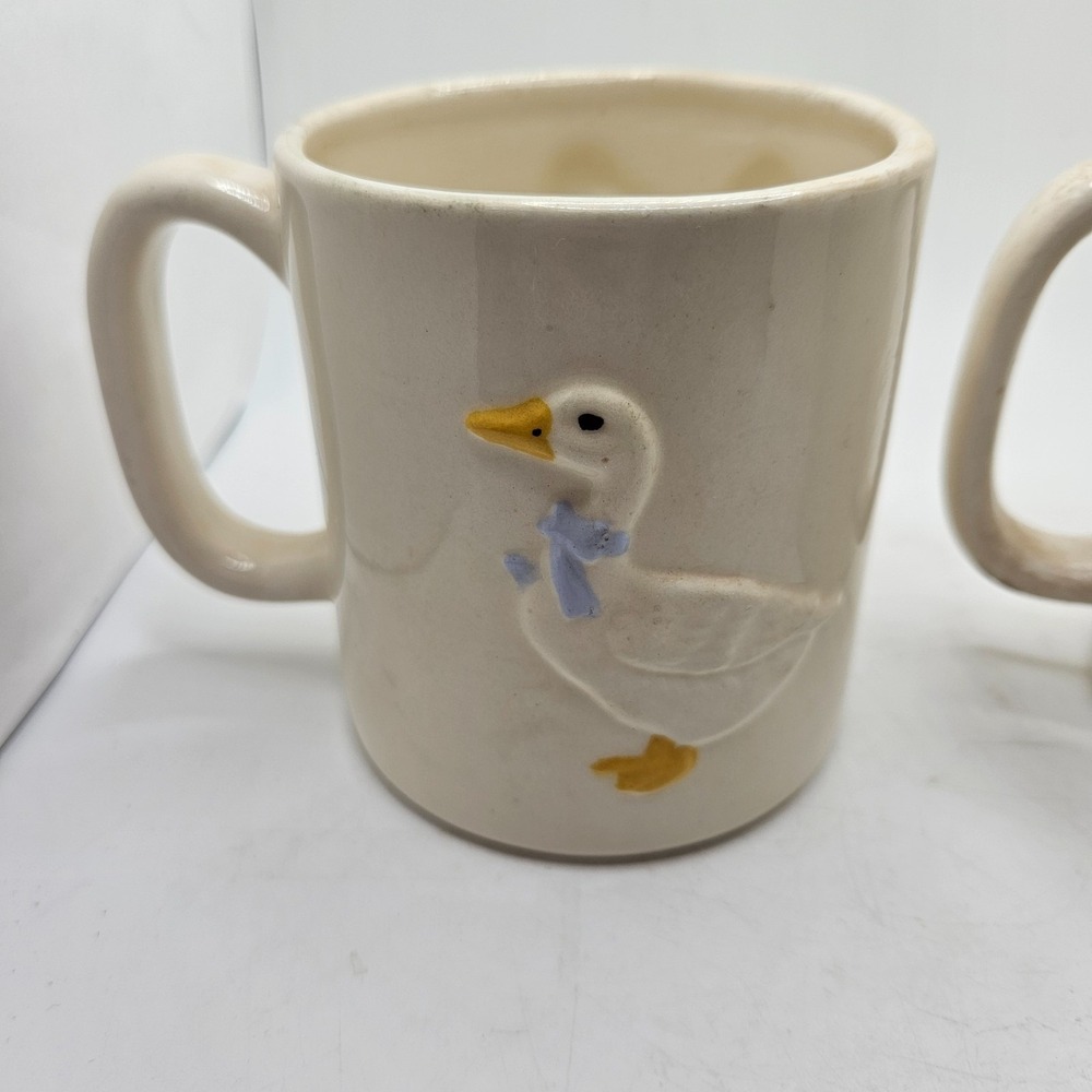 Vintage Ceramic Goose Mugs Set of 2 Raised Geese Blue Bows Cottagecore - Picture 4 of 10